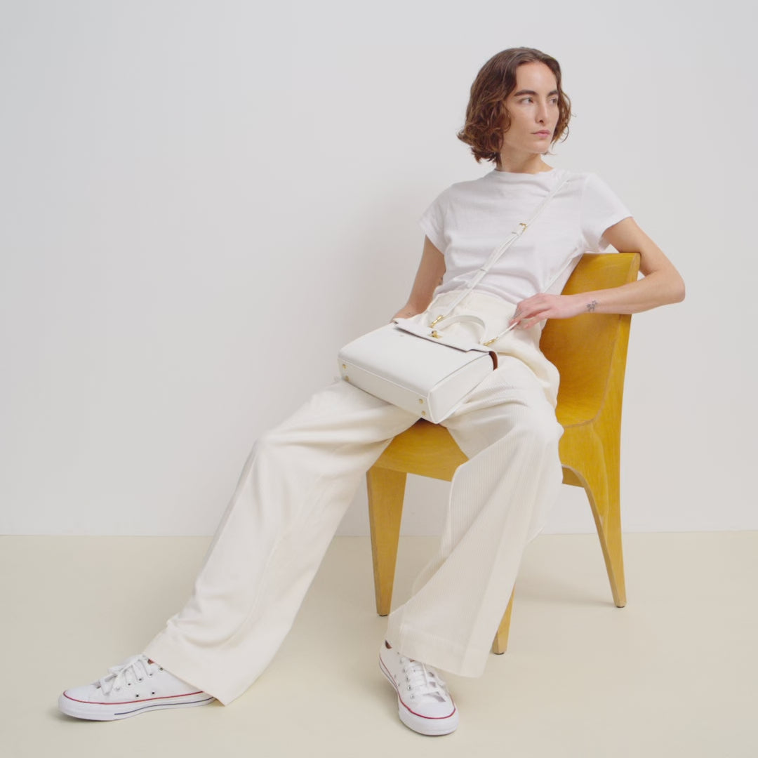 Mortimer Top Handle -

          
            Crosshatch Calf Leather in White -
          

          Anya Hindmarch US
