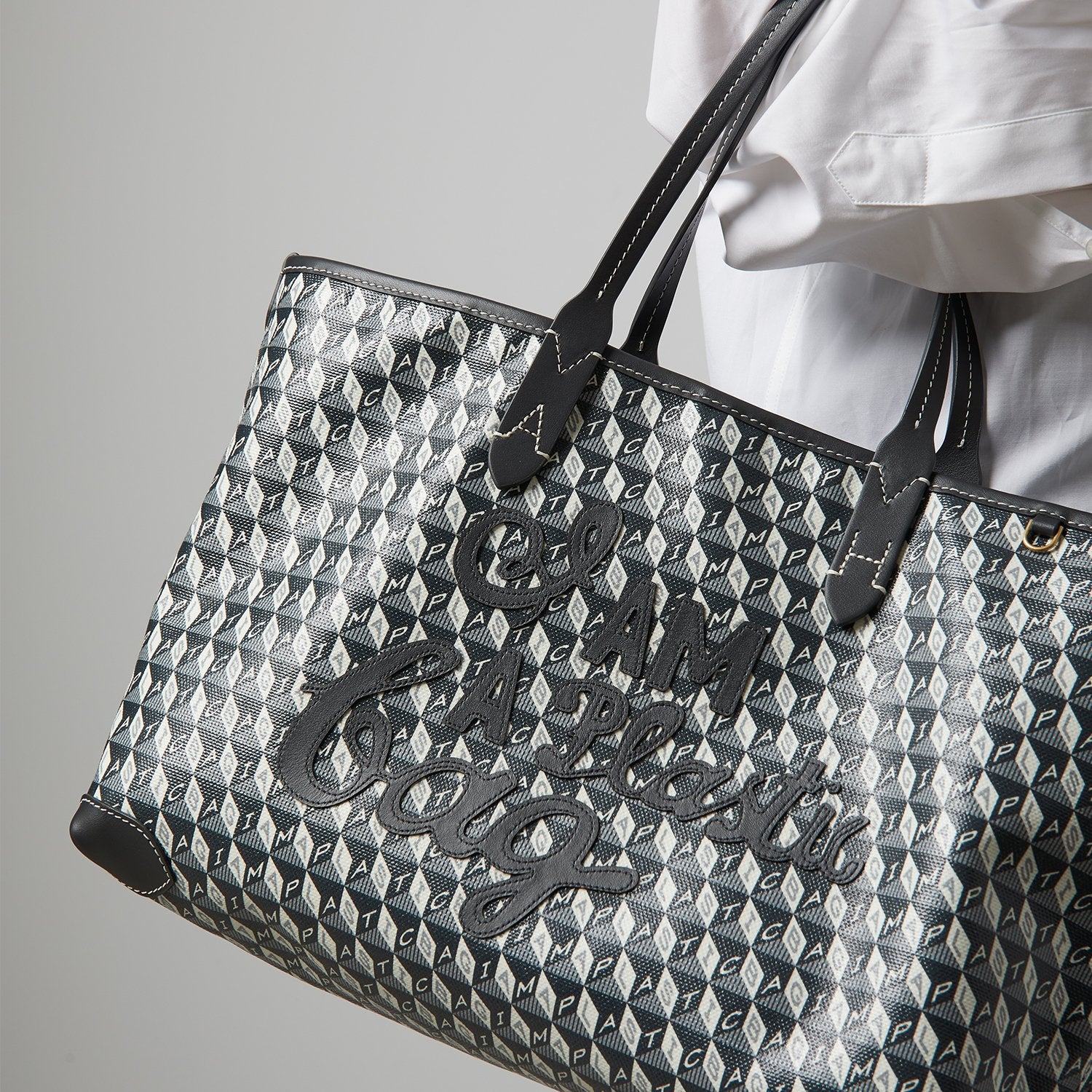 12 Eco-Friendly, Sustainable Handbag Brands To Carry in 2024 — Sustainably  Chic