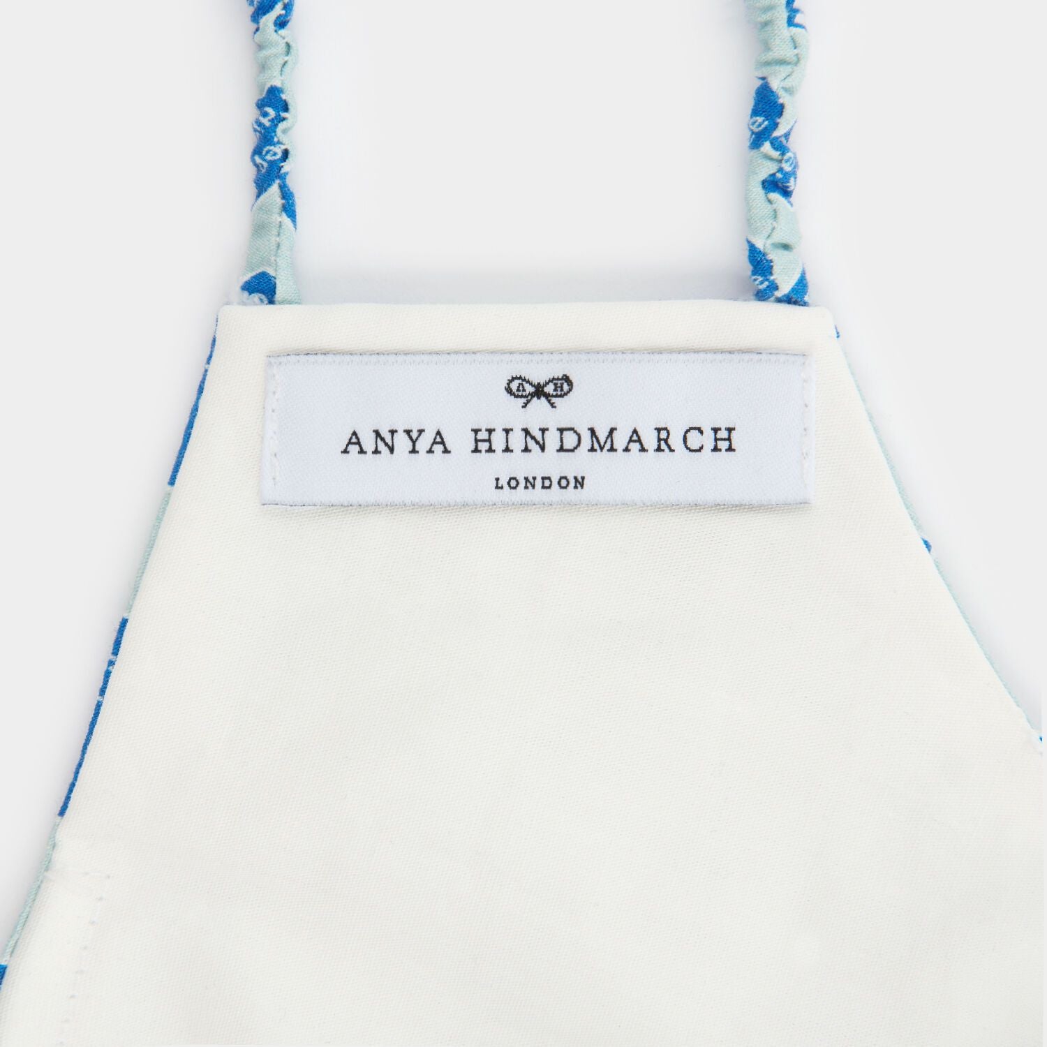 Keep Your Distance Face Mask -

                  
                    Cotton in Pale Blue -
                  

                  Anya Hindmarch US
