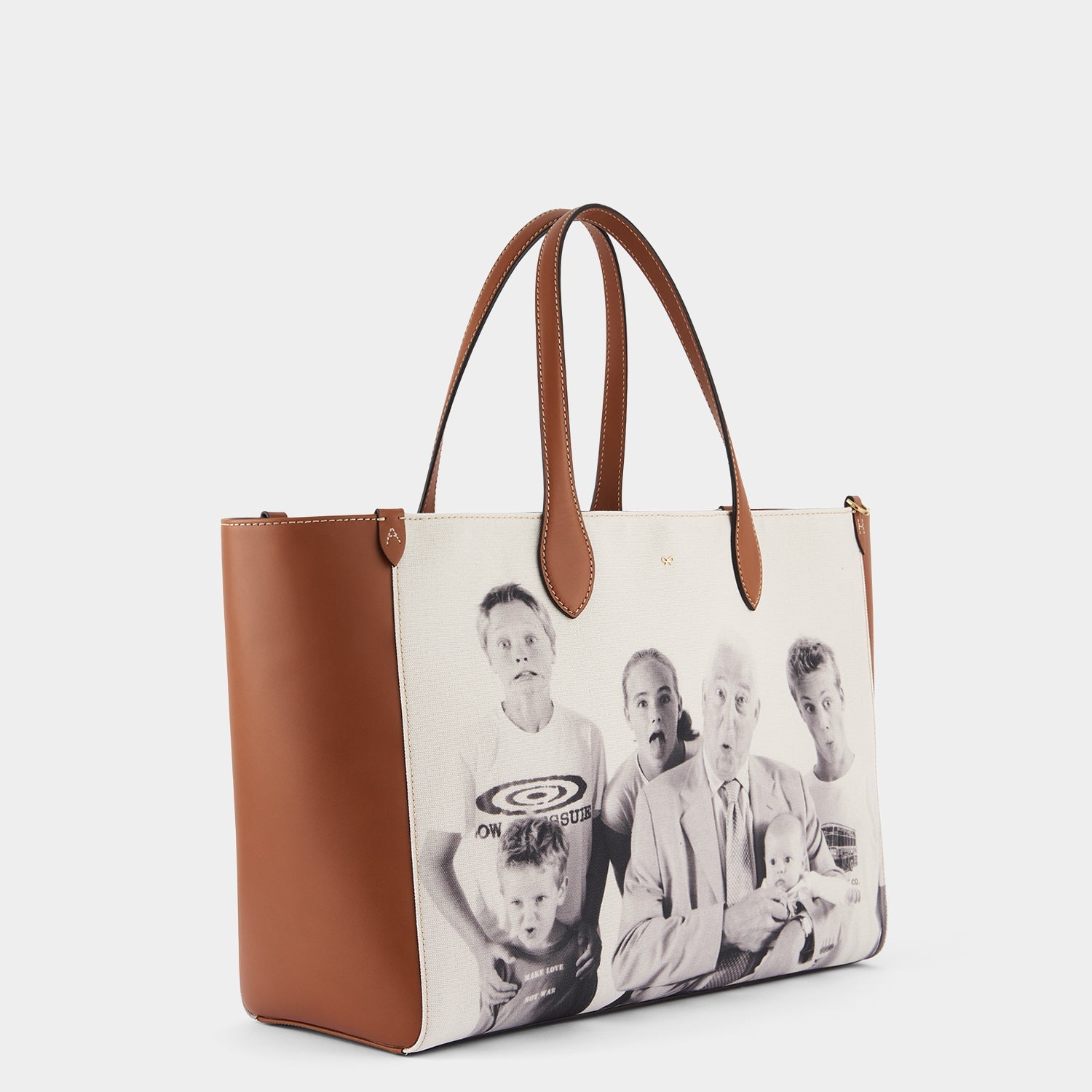Be A Bag E/W Tote -

                  
                    Recyled Canvas in Tan -
                  

                  Anya Hindmarch US
