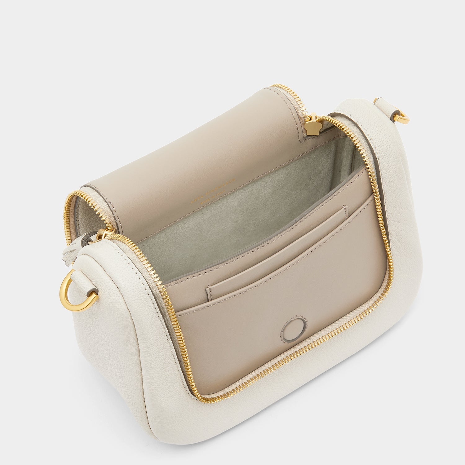 Small Vere Soft Satchel -

                  
                    Grain Leather in Chalk -
                  

                  Anya Hindmarch US
