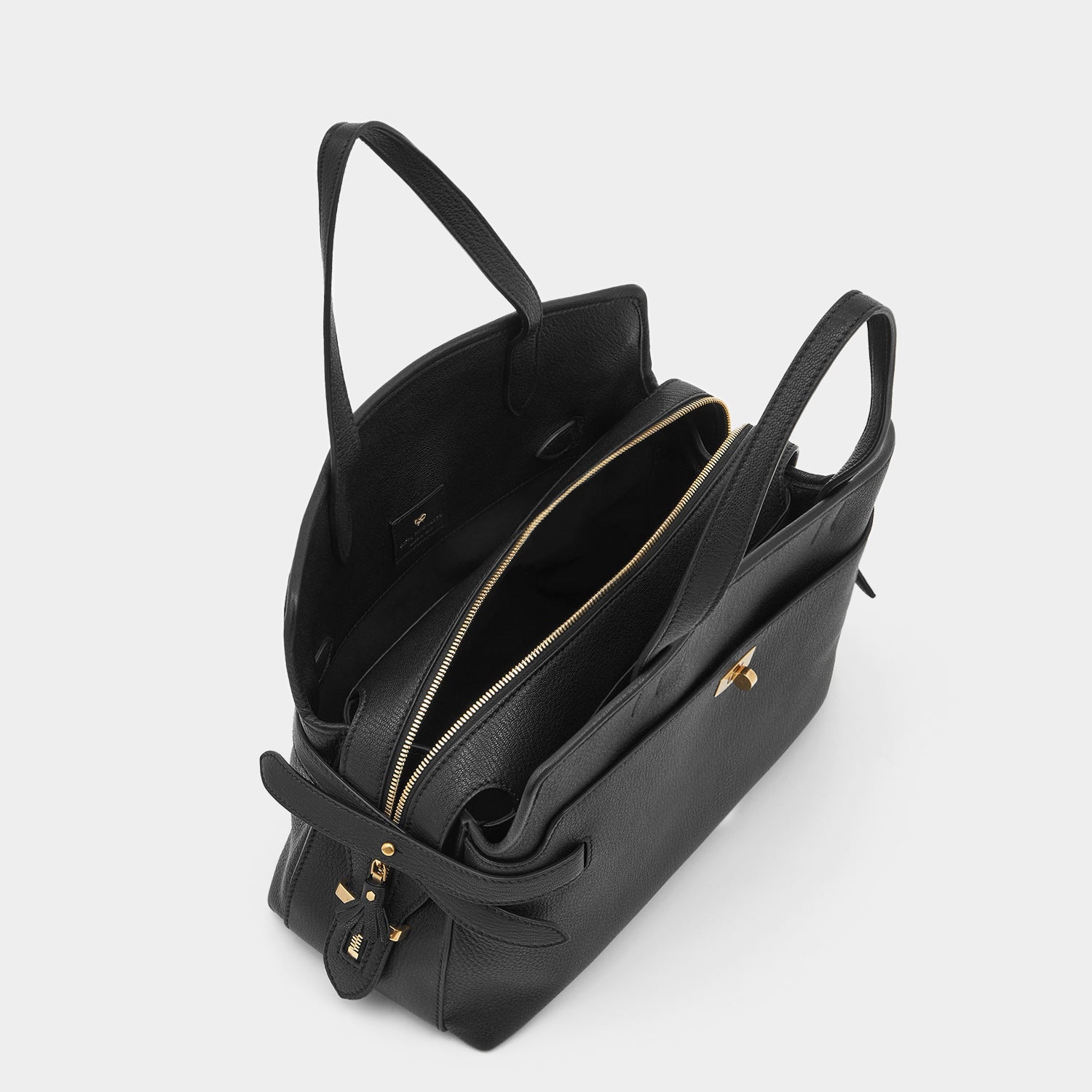 Wilson Shoulder Bag | Anya Hindmarch US