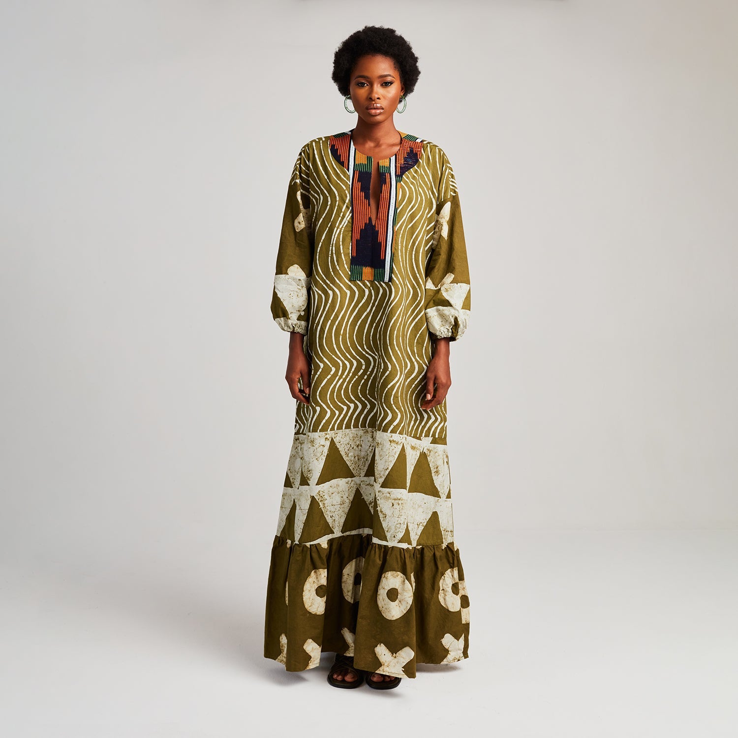 Long Kaftan with Placket -

                  
                    Lightweight Cotton Poplin in Olive -
                  

                  Anya Hindmarch US
